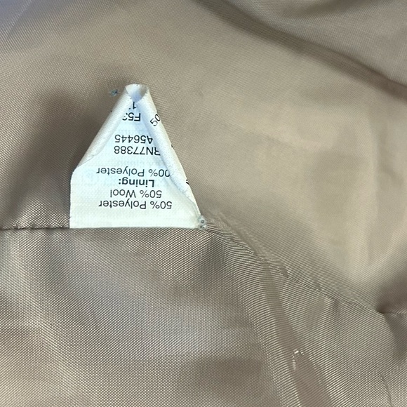 J.Crew size 6 wool blend coat in good used used condition lining has rip - Picture 10 of 10